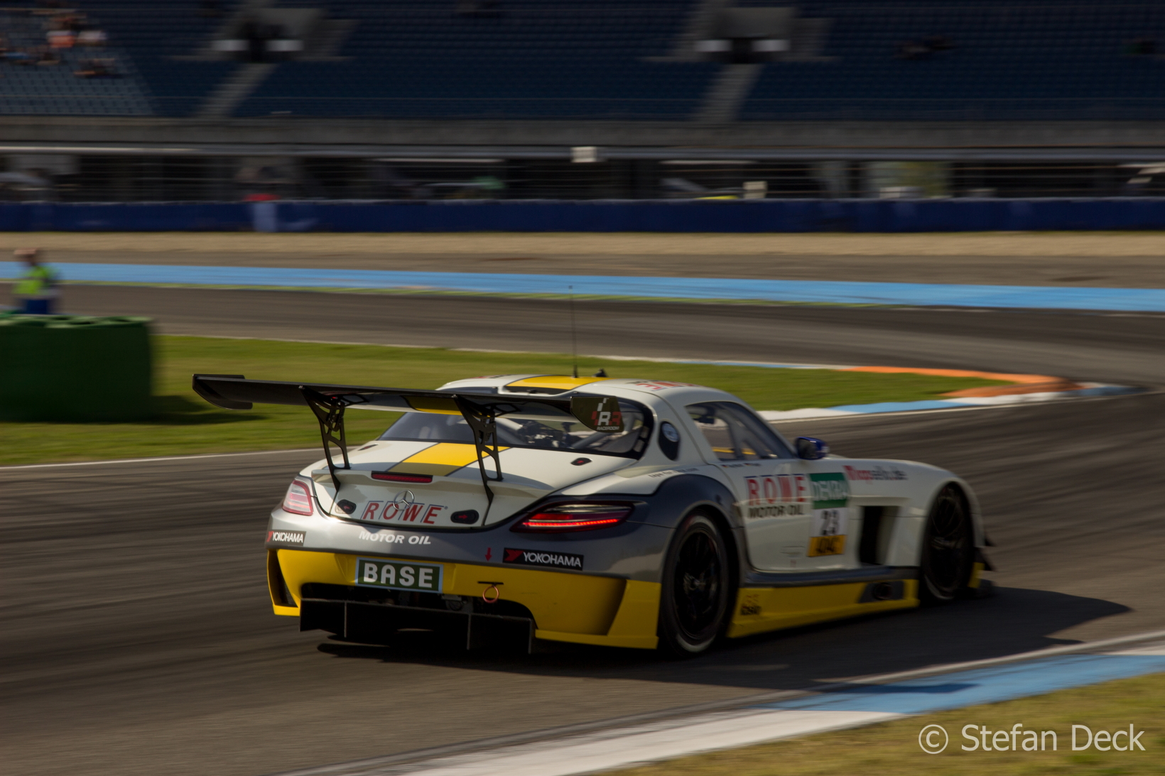 Stef Dusseldorp bei Rowe Racing Allgemein